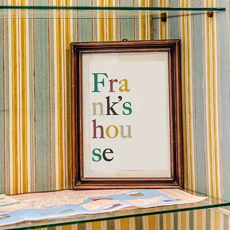 Frank's And Art Love Livorno